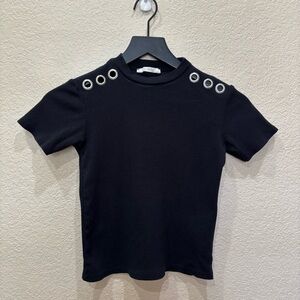 Zara Trafaluc Black Ribbed Grommet Tee Size Small Cropped